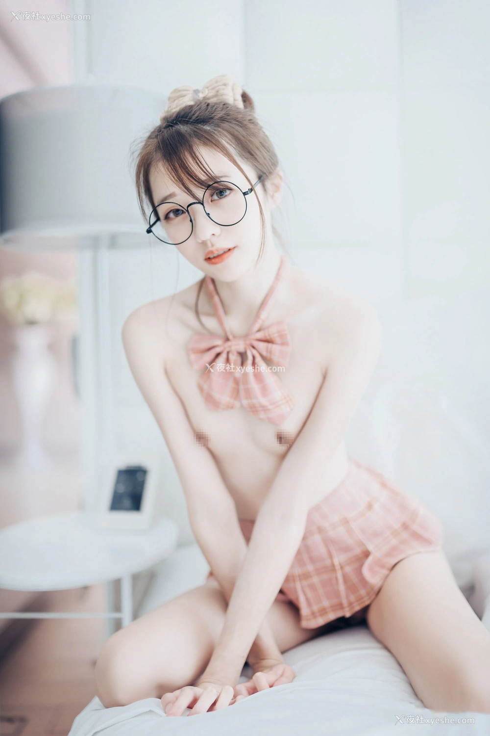 1P - 妍妍《单人M》
