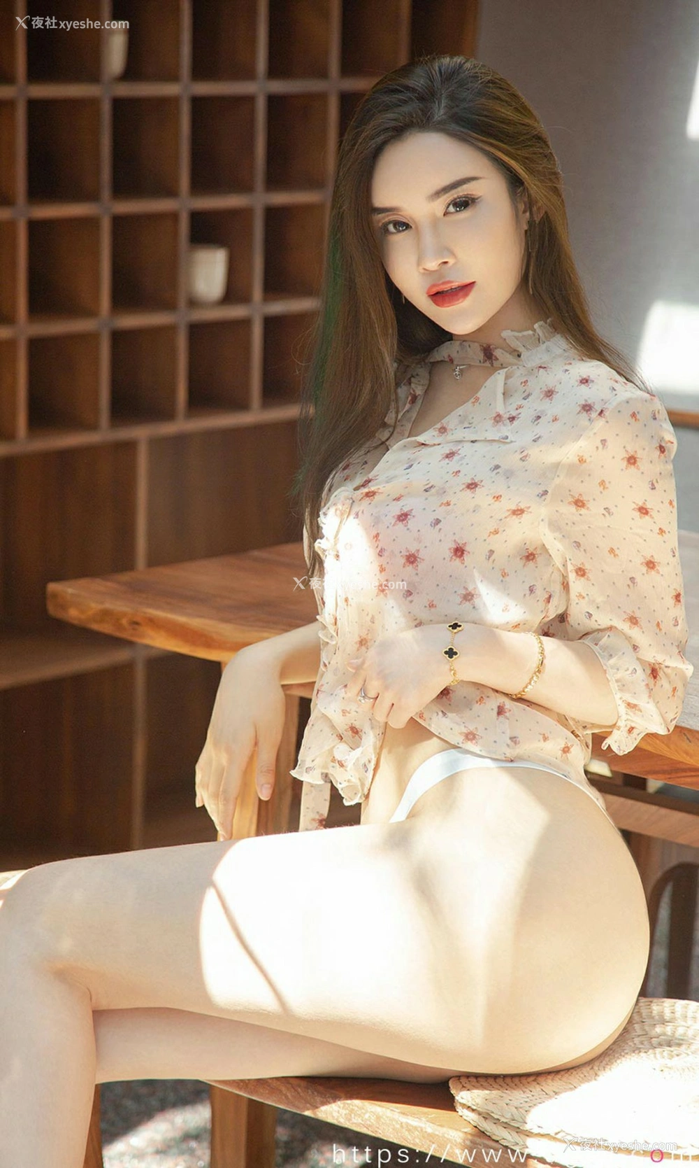 1P - [Ugirls尤果网]爱尤物 No.1716 林渃晗 红玫瑰