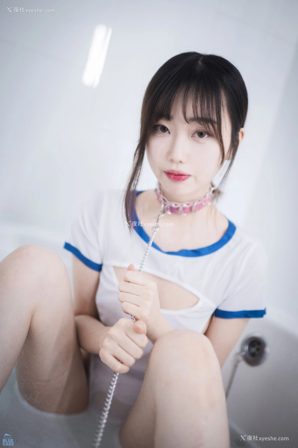 1P - [BLUECAKE] JiWon – White.One