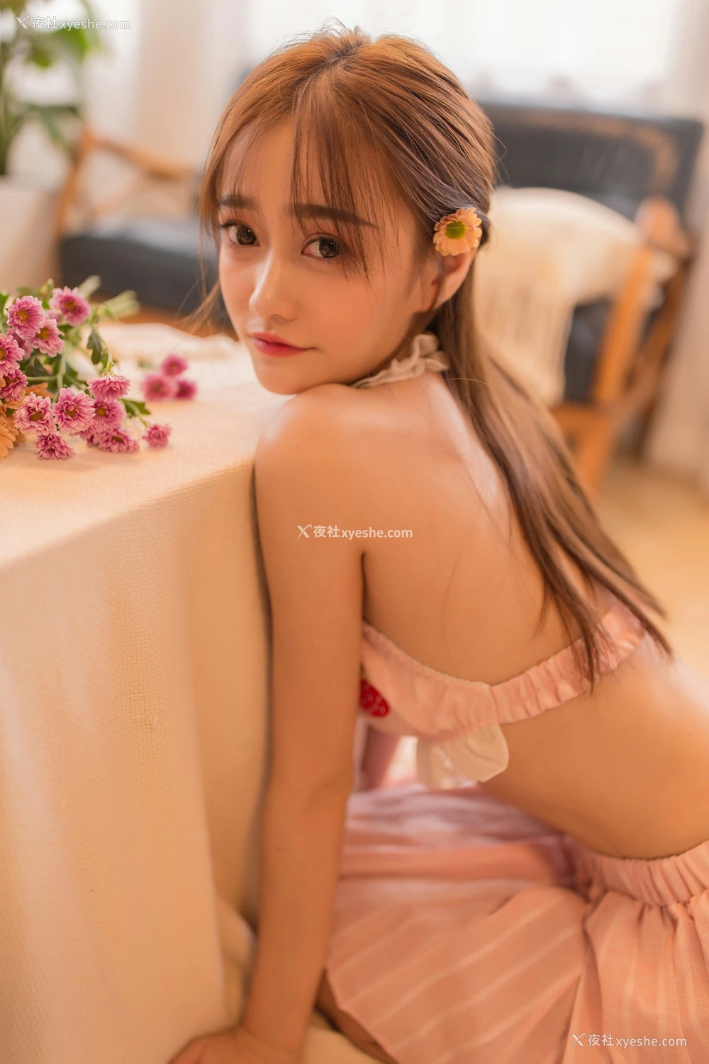 1P - [YALAYI雅拉伊] No.128 港女 李诗雨