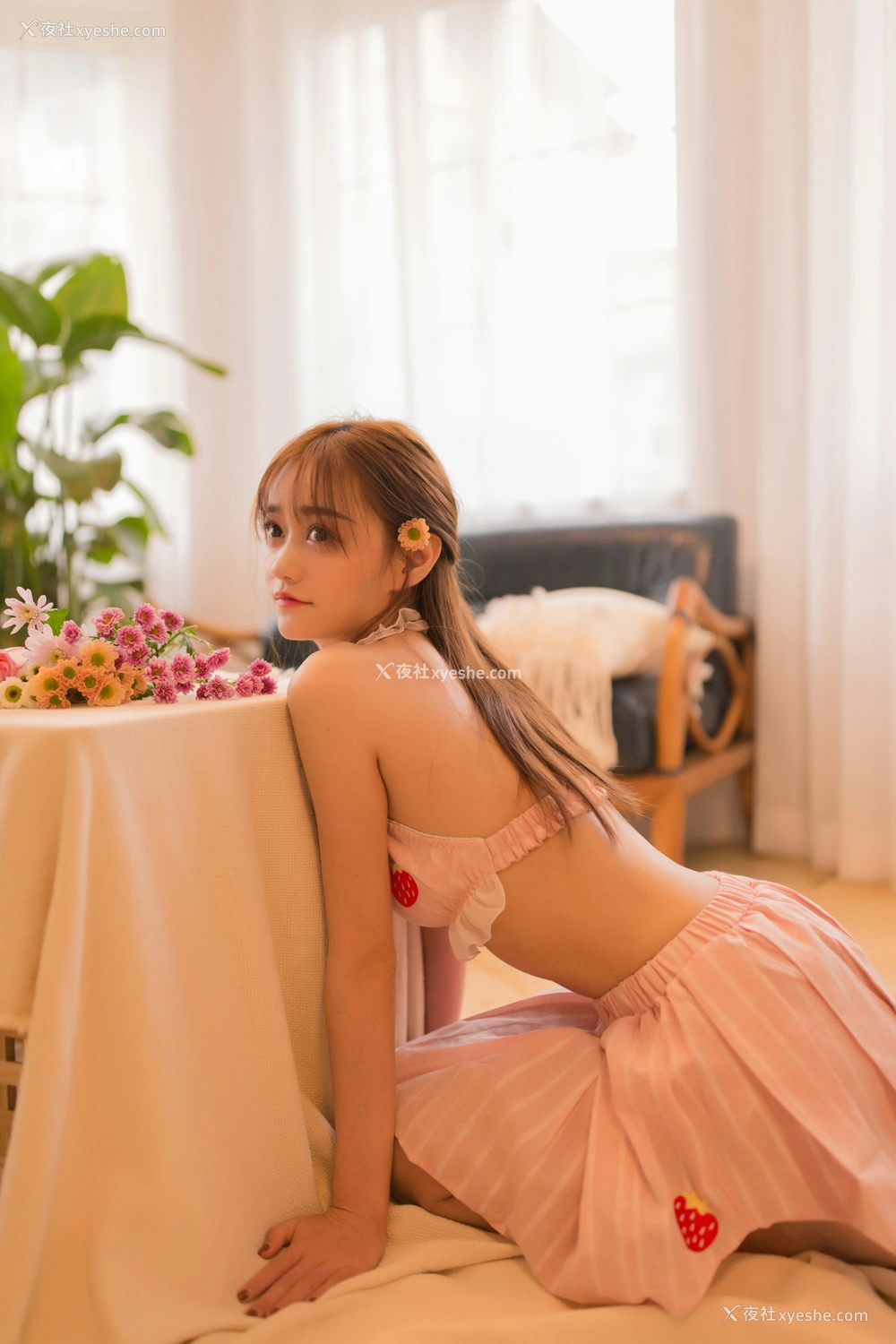 1P - [YALAYI雅拉伊] No.128 港女 李诗雨
