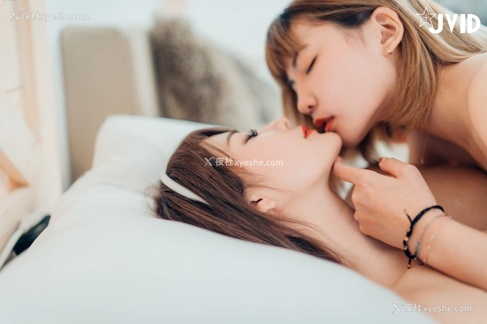 1P - 乐乐x宝宝《姐妹双飞》