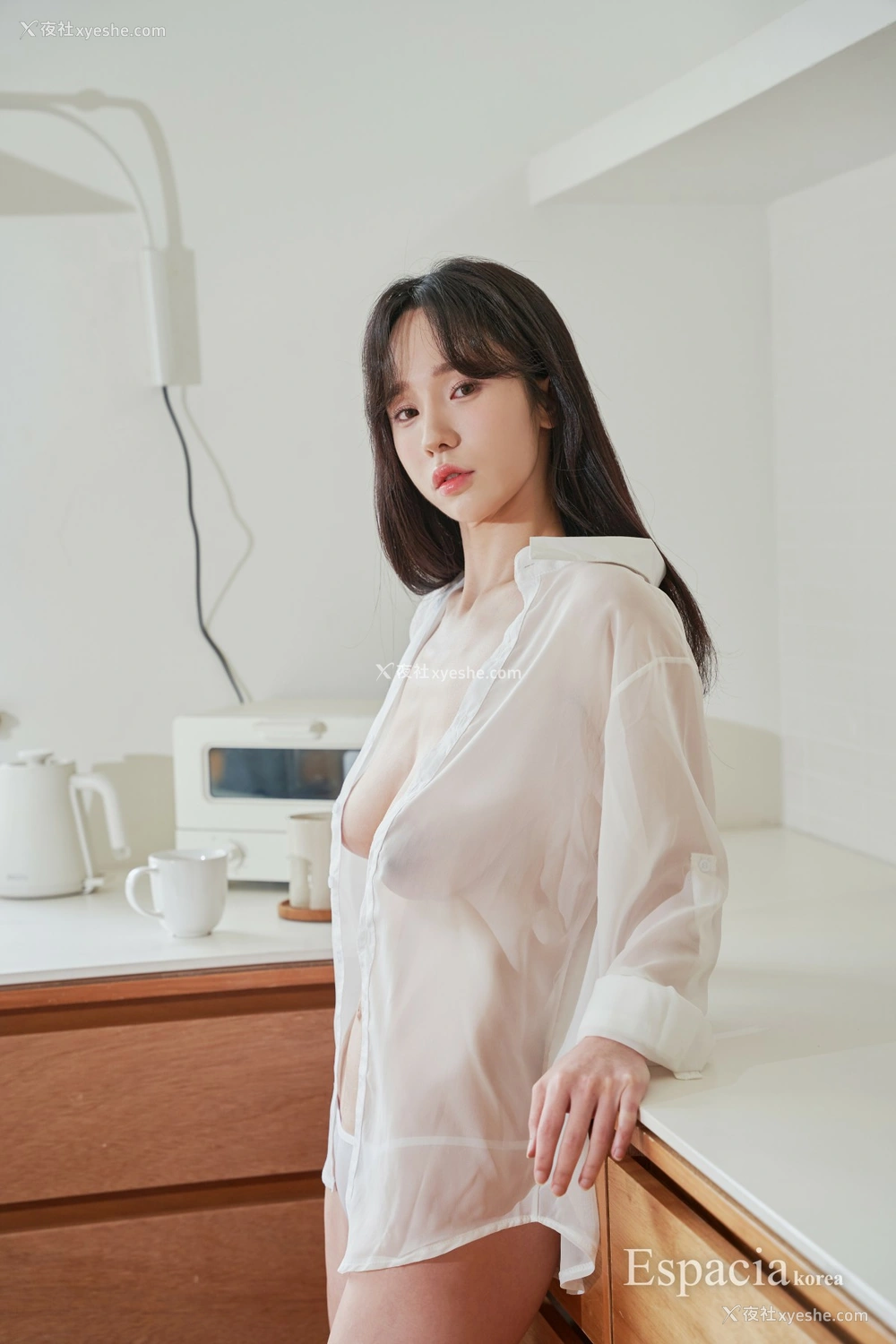 1P - [LeeheeExpress]161 – LEHC–051_Yunha