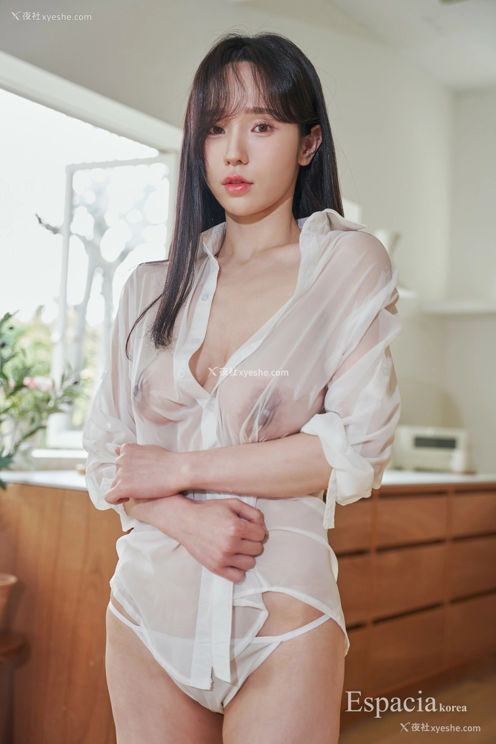 1P - [LeeheeExpress]161 – LEHC–051_Yunha