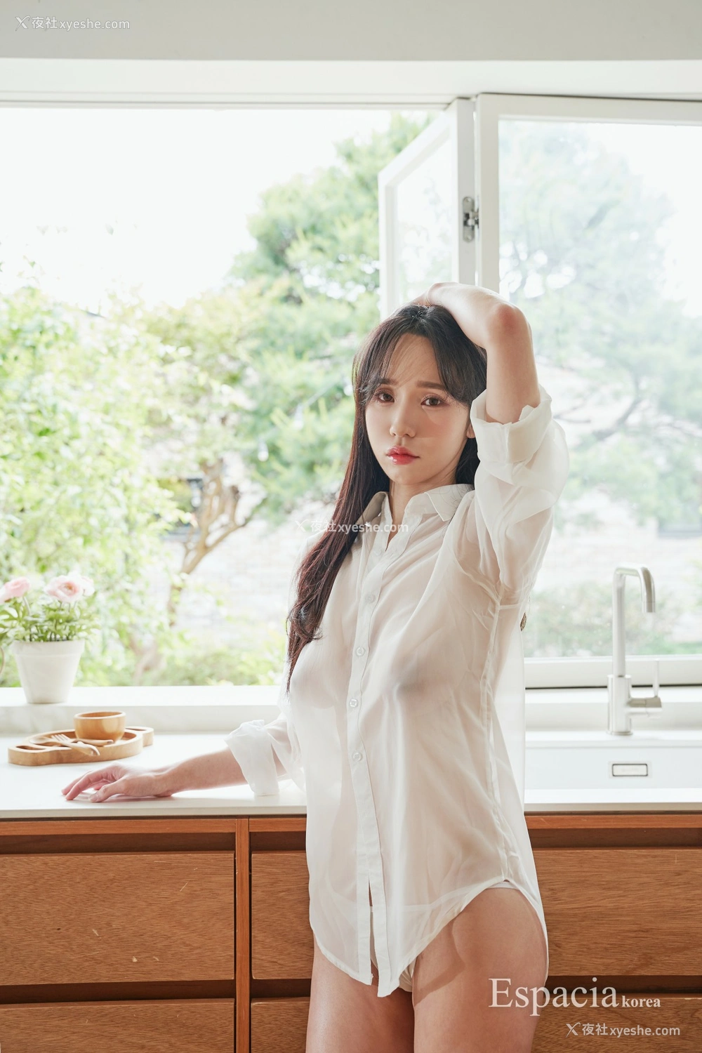 1P - [LeeheeExpress]161 – LEHC–051_Yunha