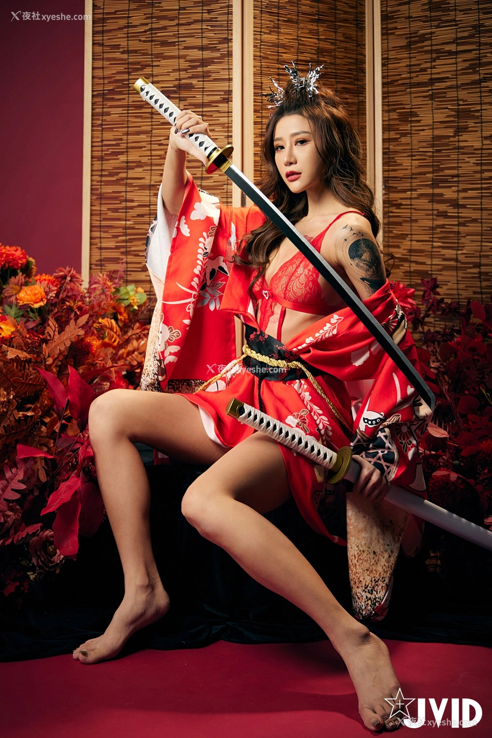 1P - 圣上宠幸首选 倾国倾城囍媚娘 婀娜多姿 酥胸外露