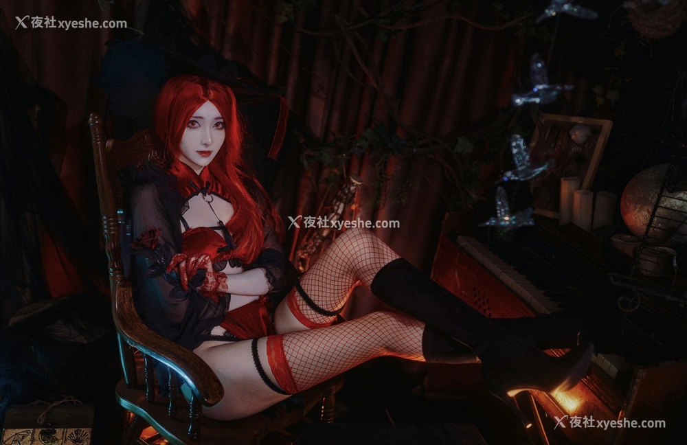 1P - [Cosplay]南桃Momoko – 红女巫