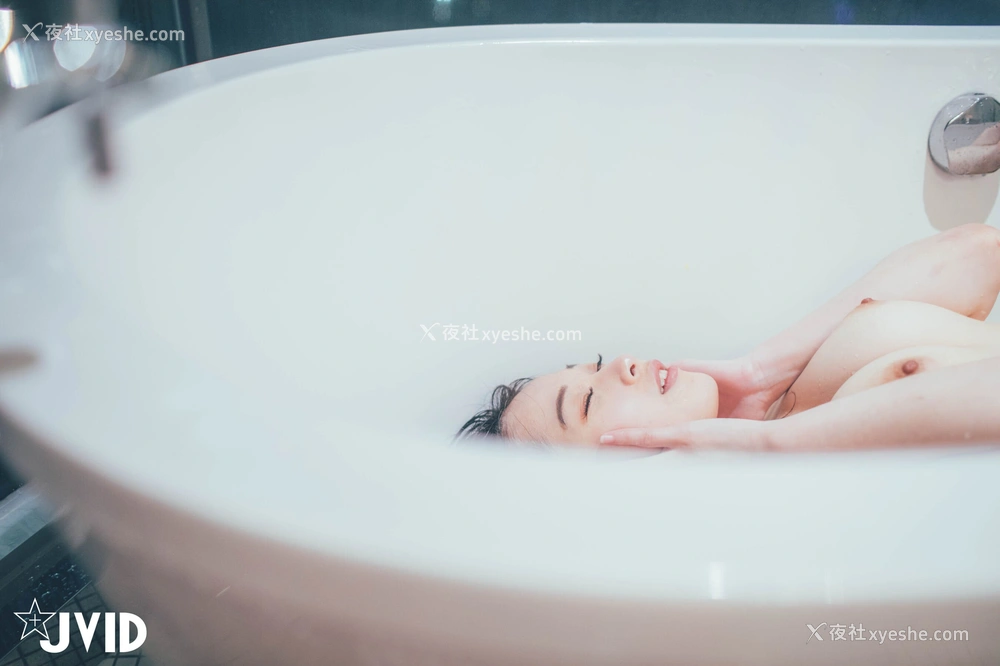 1P - 婕咪《日租女友游乐趣》