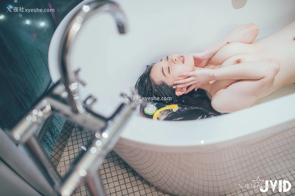 1P - 婕咪《日租女友游乐趣》