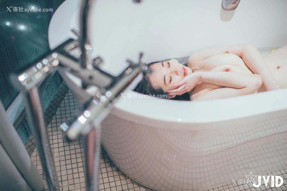 1P - 婕咪《日租女友游乐趣》