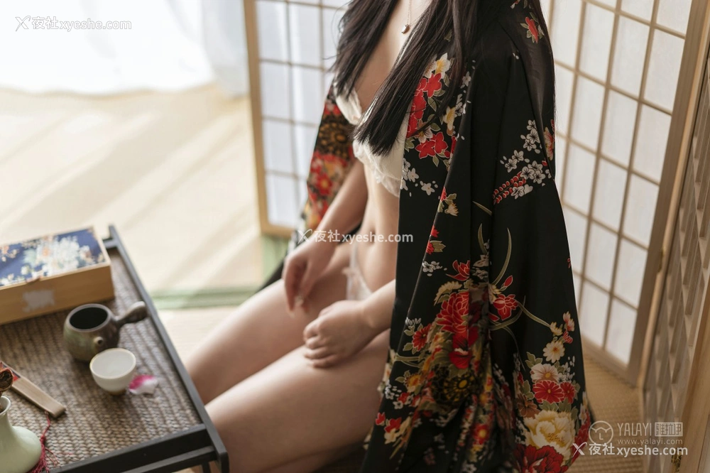 1P - [YALAYI雅拉伊] Y167 木子《和风御姐》