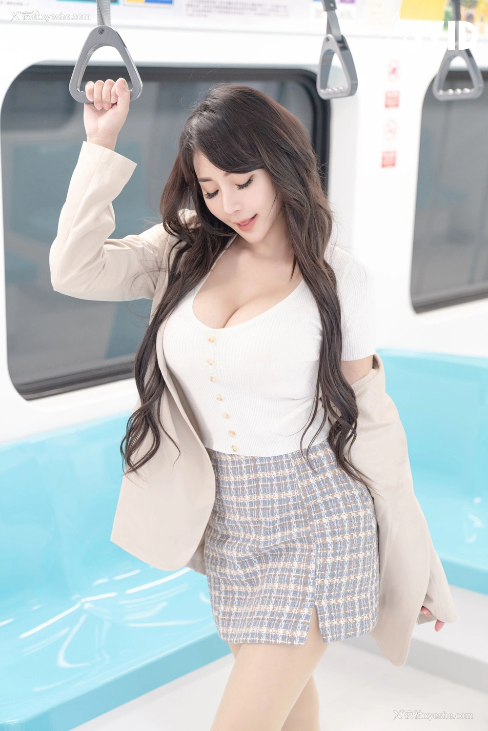 1P - 痴汉电车