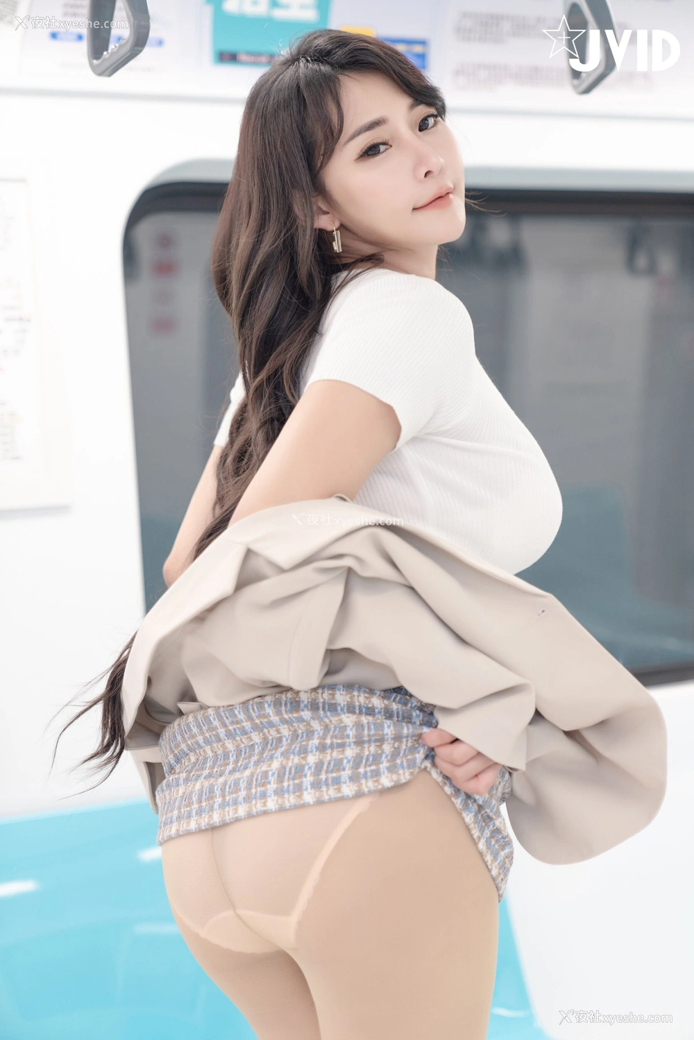 1P - 痴汉电车