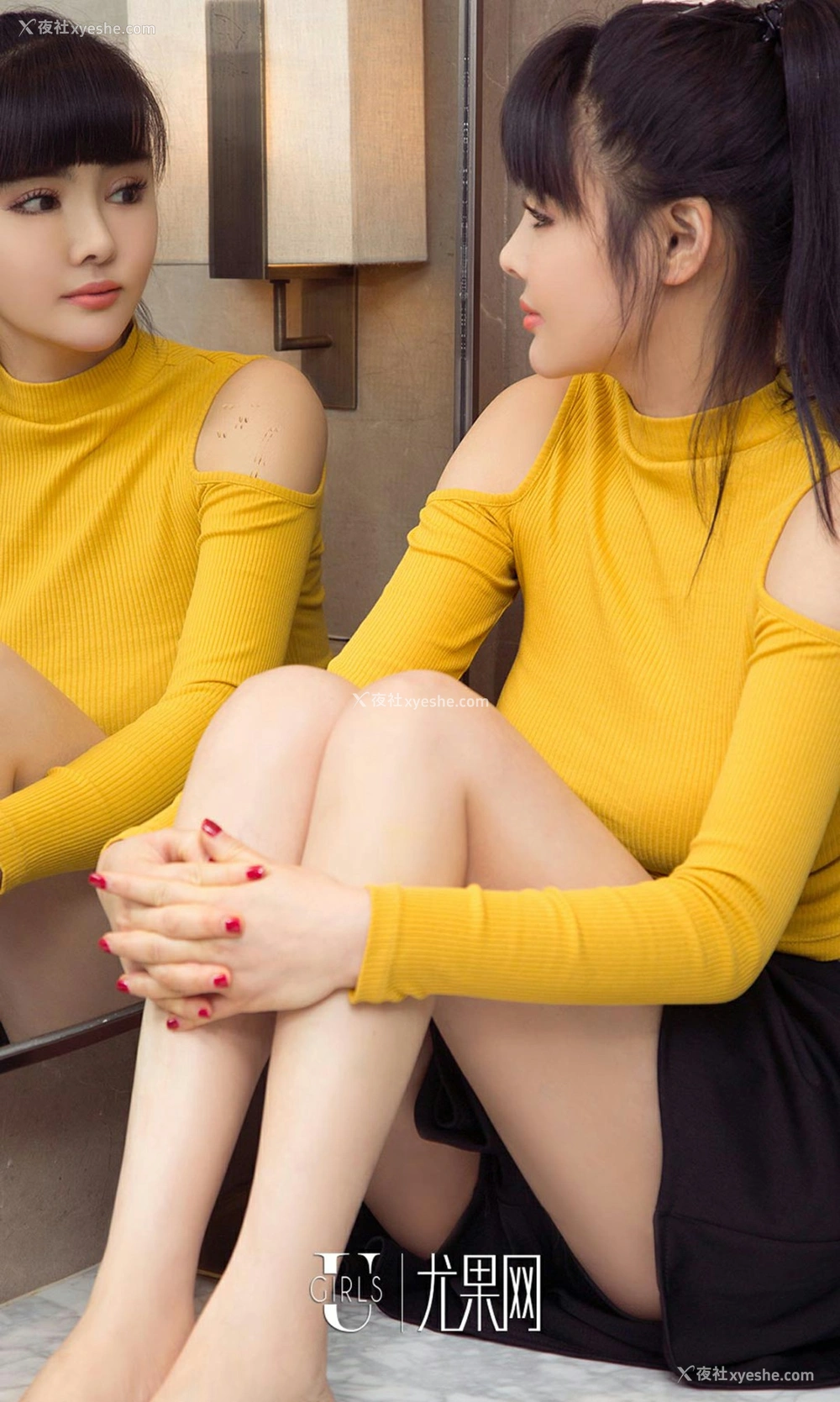 1P - [Ugirls爱尤物] No.1014 小凡 出凡入胜