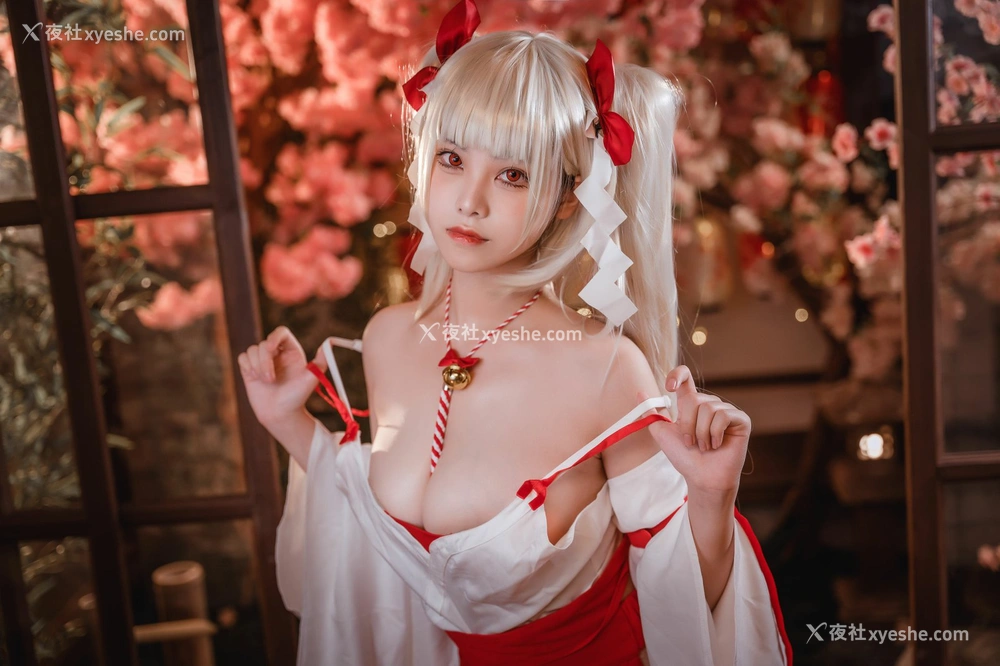 1P - 蜜汁猫裘 – 可畏巫女