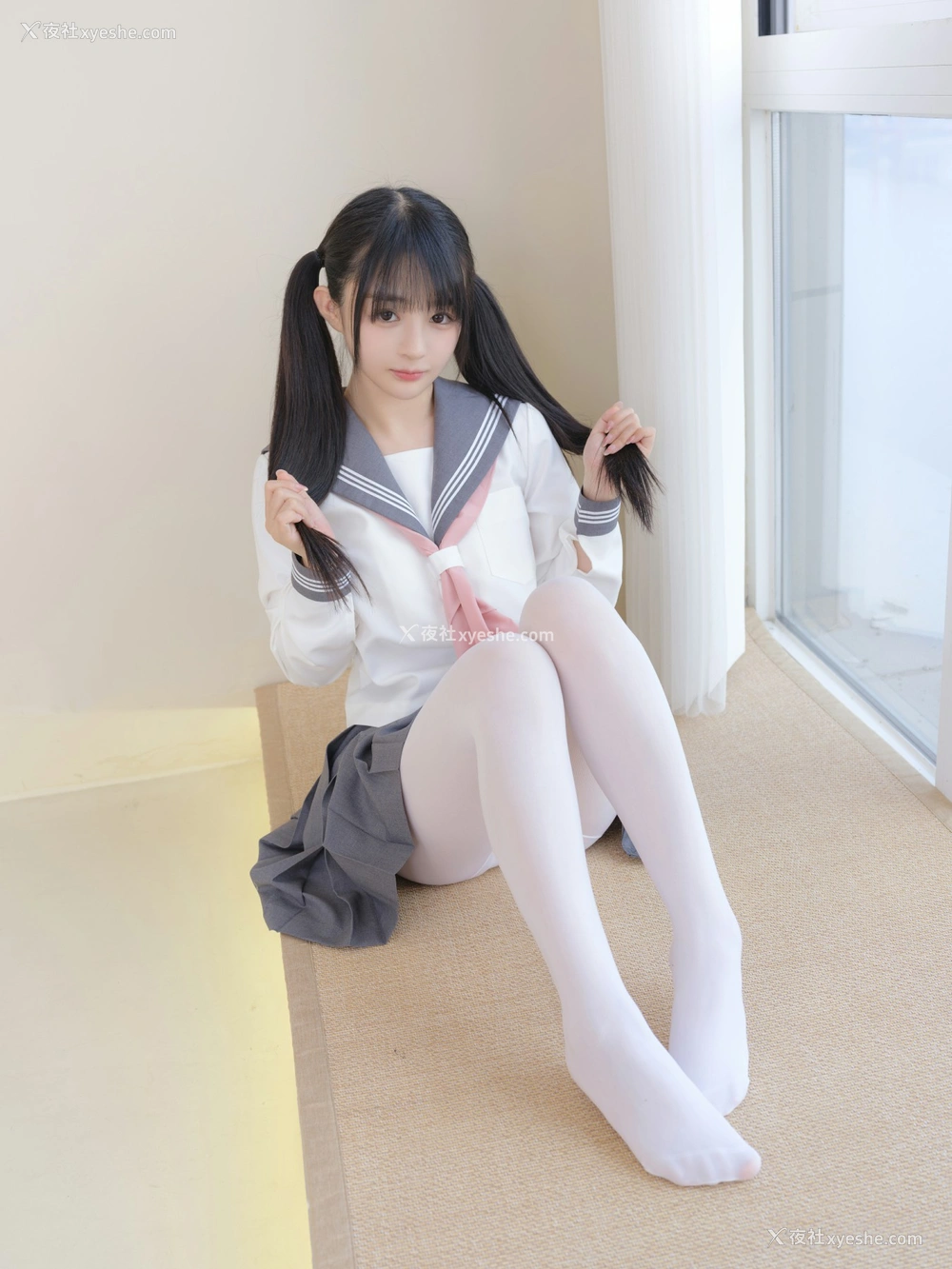 1P - 桜井宁宁 – 白丝JK