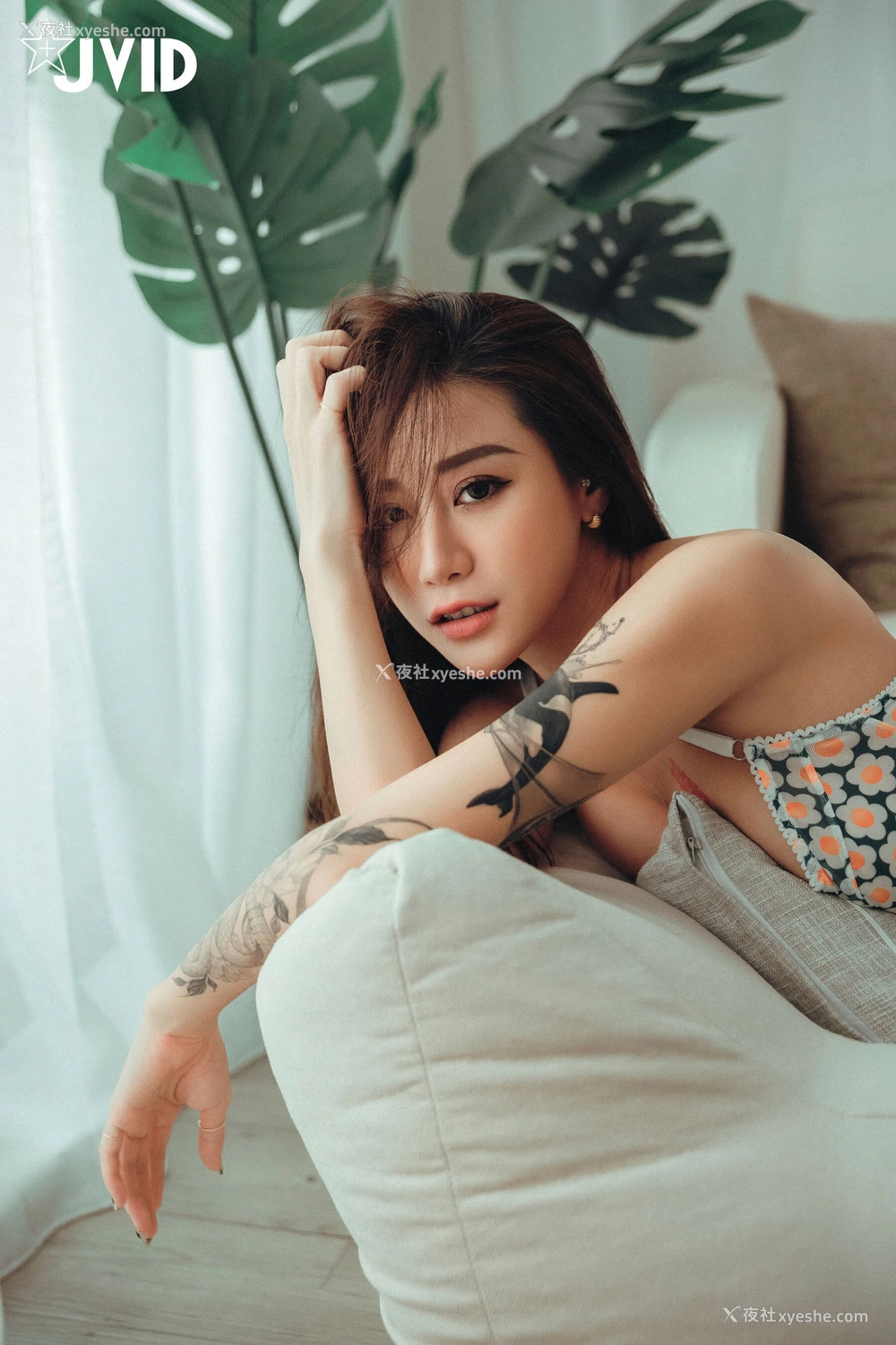 1P - Lara《我的室友》
