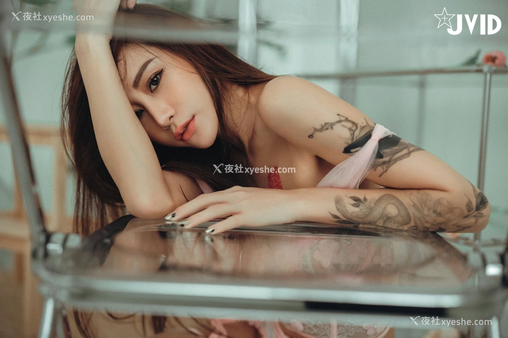 1P - Lara《我的室友》