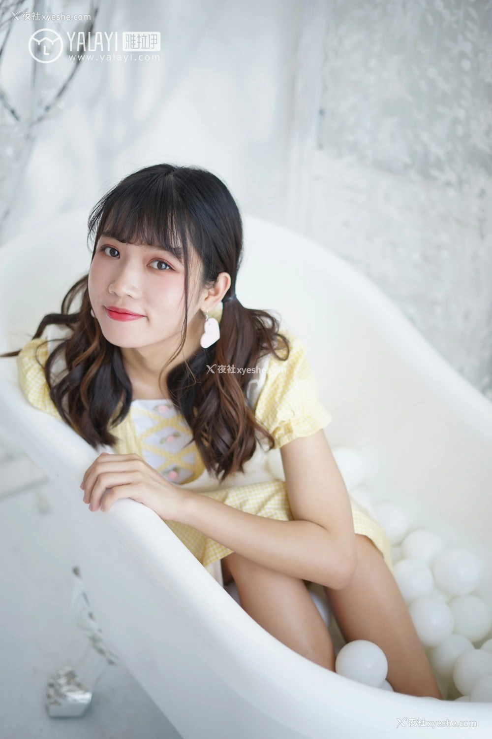 1P - [YALAYI雅拉伊] No.076 可爱女仆 公主小兔子