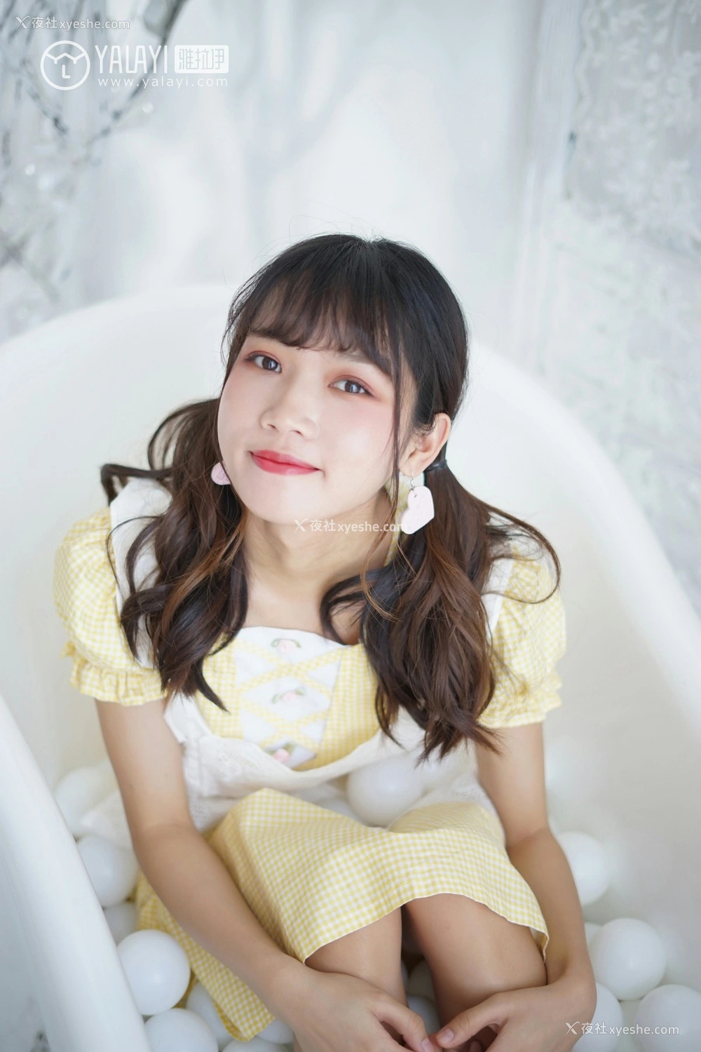 1P - [YALAYI雅拉伊] No.076 可爱女仆 公主小兔子