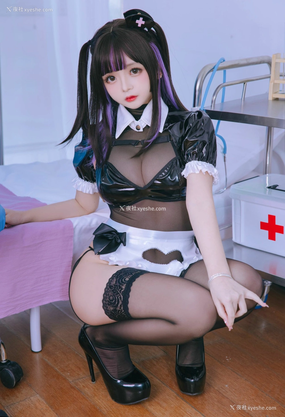 1P - 日奈娇 – 口罩护士