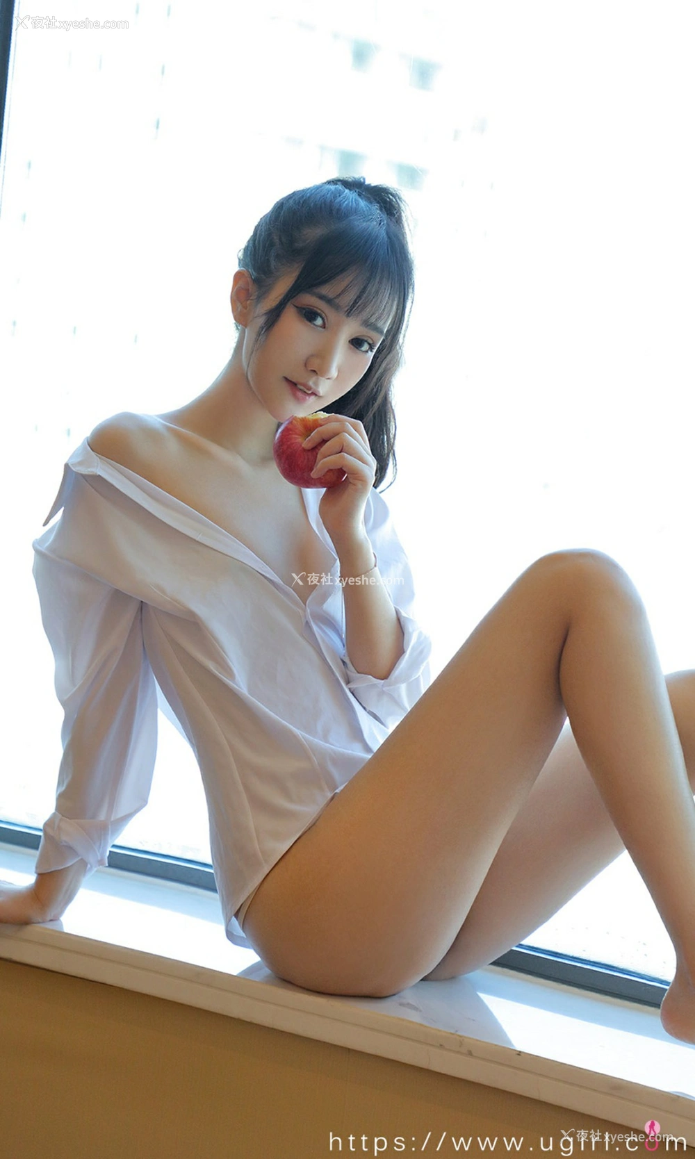 1P - [Ugirls尤果网]爱尤物专辑 No.2013 喵酱 粘人的小猫酱