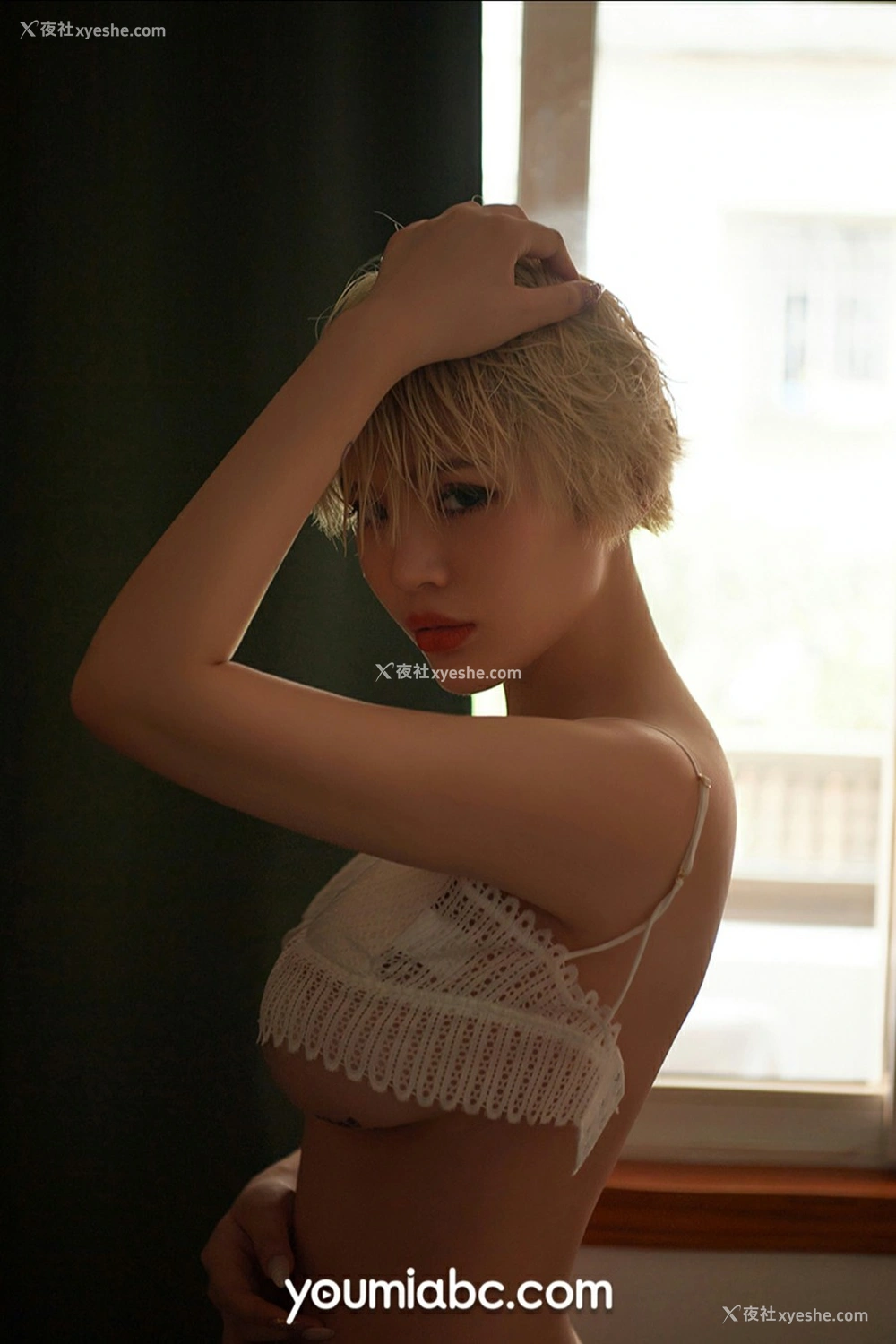 1P - [YouMi尤蜜] Heidi 撩拨の温柔