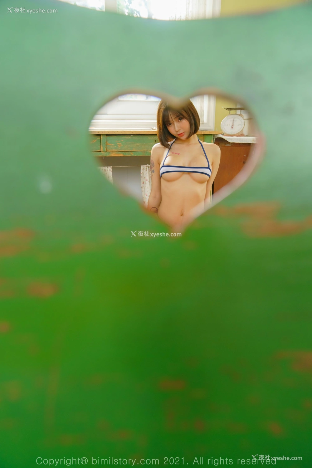 1P - [Bimilstory] Mina VOL.10 – Bikini Girl’s Hot Summer