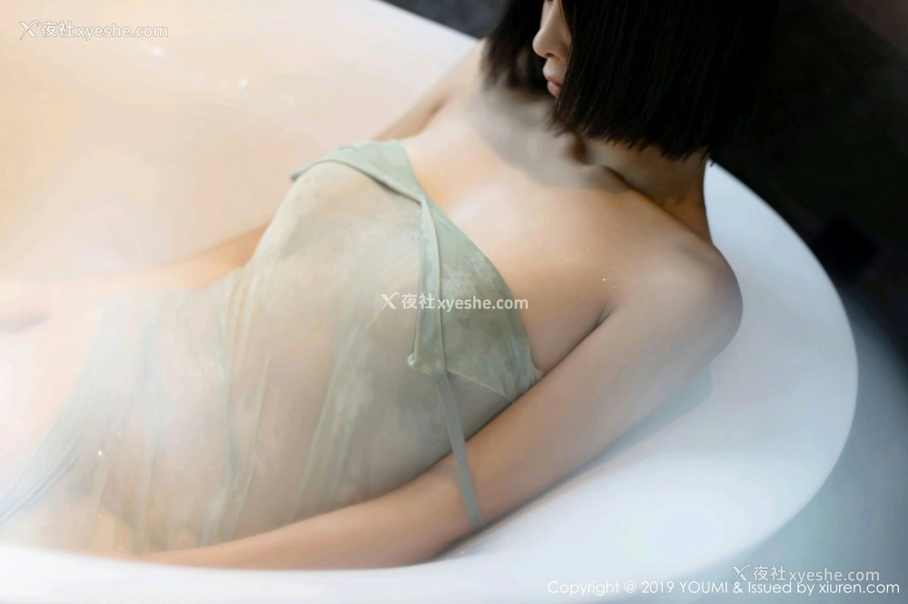 1P - [YOUMI尤蜜荟] VOL.370 蓝夏Akasha