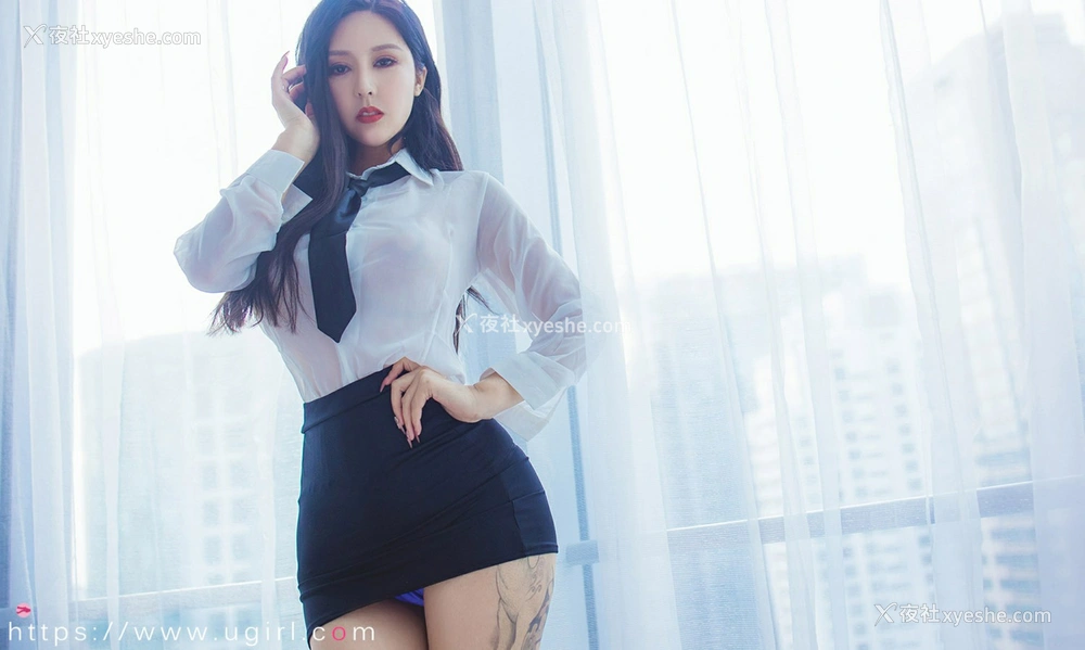 1P - [Ugirls尤果网]爱尤物专辑 No.2300 娜依灵儿 制服密钥