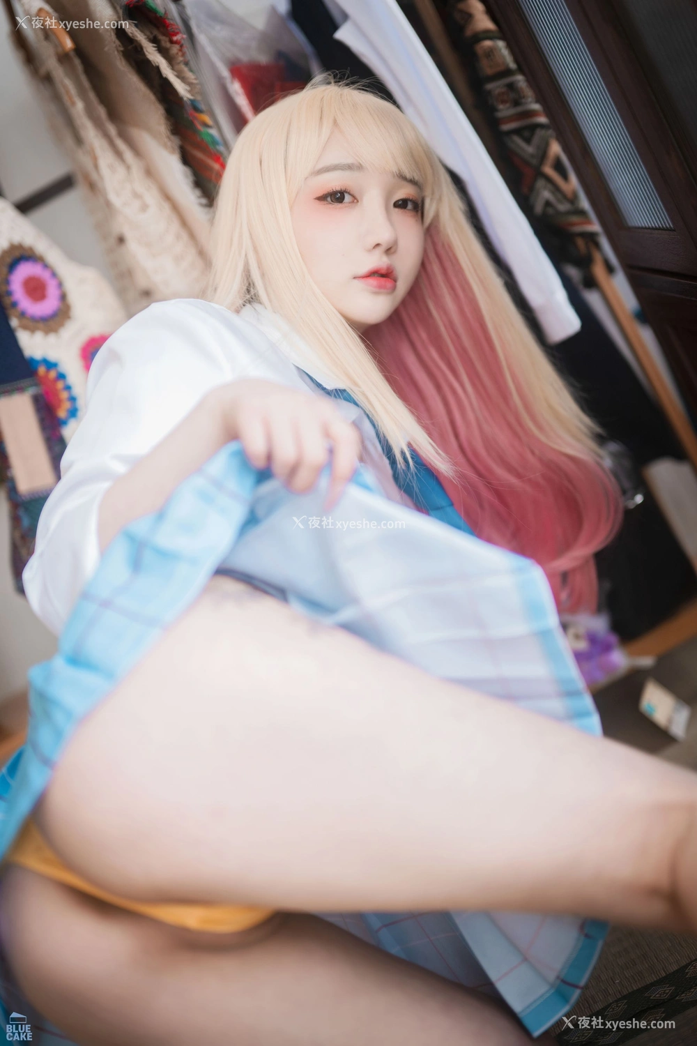 1P - [BLUECAKE] YeEun – Marin Kitagawa WHITE ver