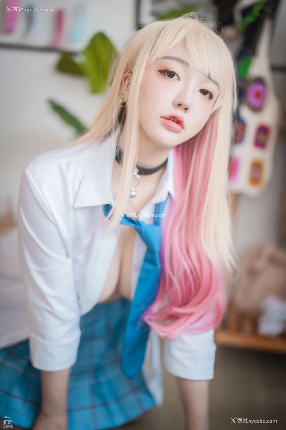 1P - [BLUECAKE] YeEun – Marin Kitagawa WHITE ver