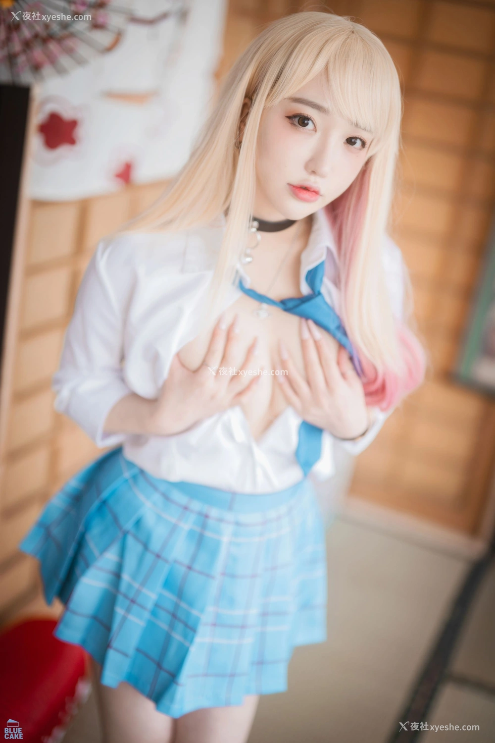 1P - [BLUECAKE] YeEun – Marin Kitagawa WHITE ver