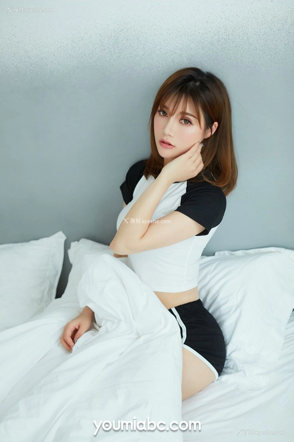 1P - [YouMi尤蜜] 奶茶Emily