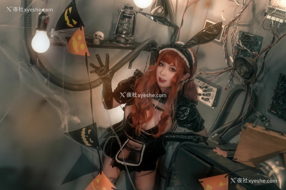 1P - 奇行家狗崽(棕桠阿狗崽) – 漆皮兔女仆
