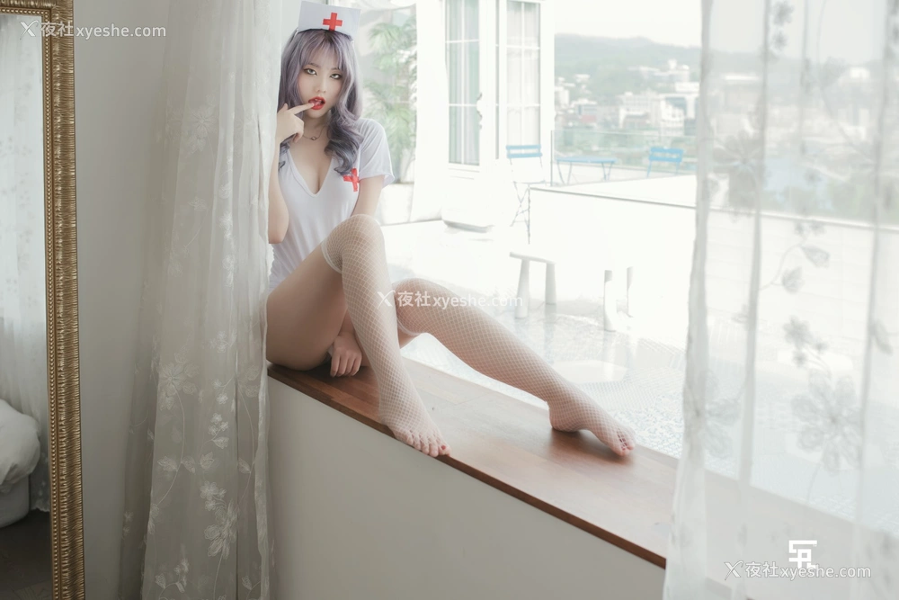 1P - [SaintPhotoLife] Yuna – Growing Up 02