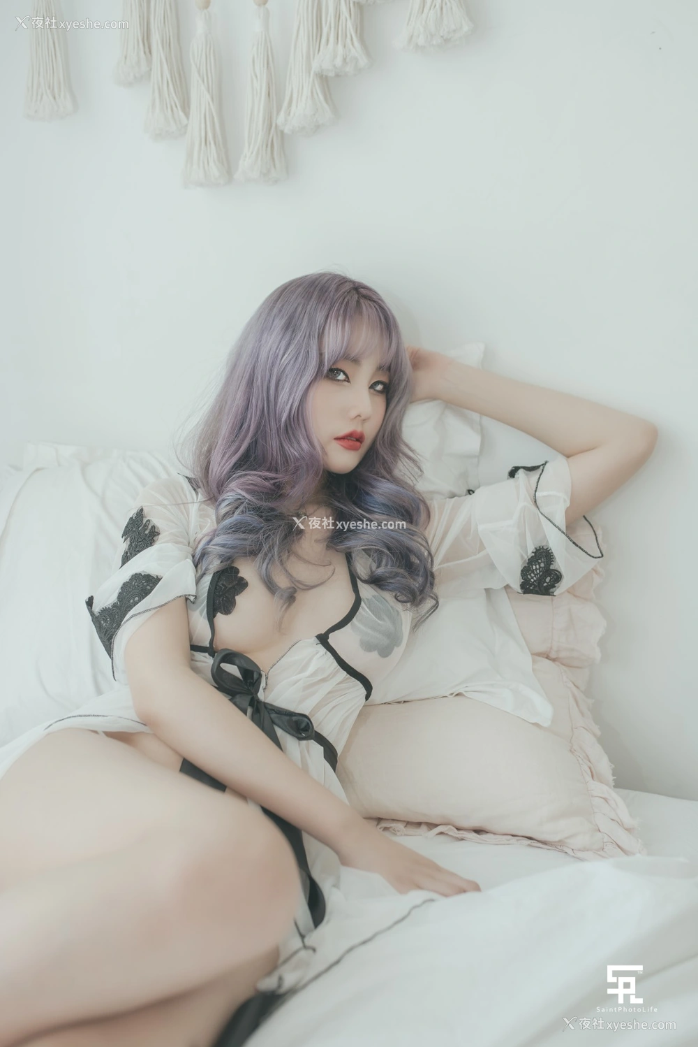 1P - [SaintPhotoLife] Yuna – Growing Up 02