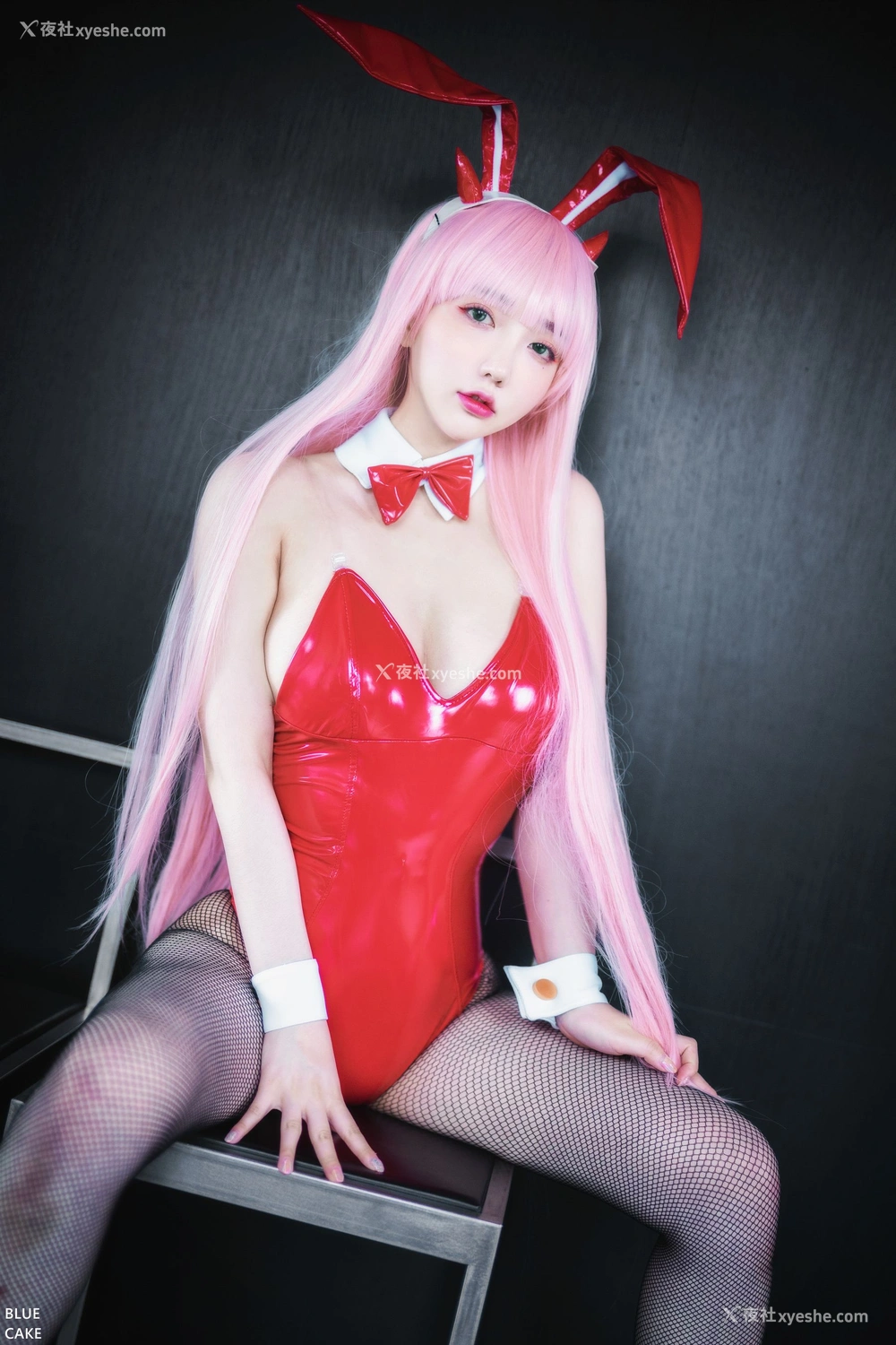 1P - [BLUECAKE] YeEun – IN THE SEXXY 002