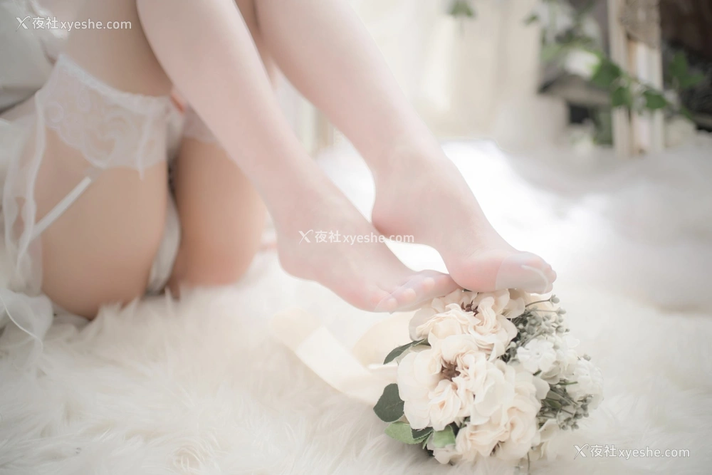 1P - 清水由乃 – 爱宕婚纱