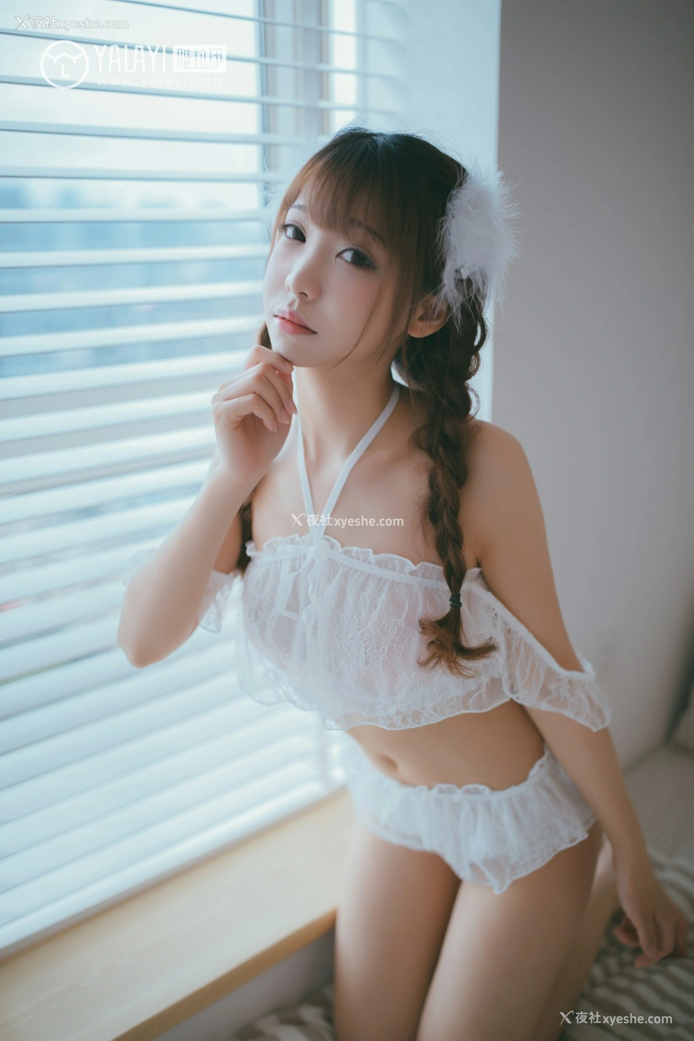 1P - [YALAYI雅拉伊] No.061 白色桔梗花 水花儿