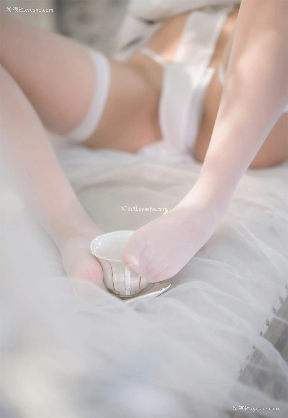 1P - 三度_69 – 可畏白纱