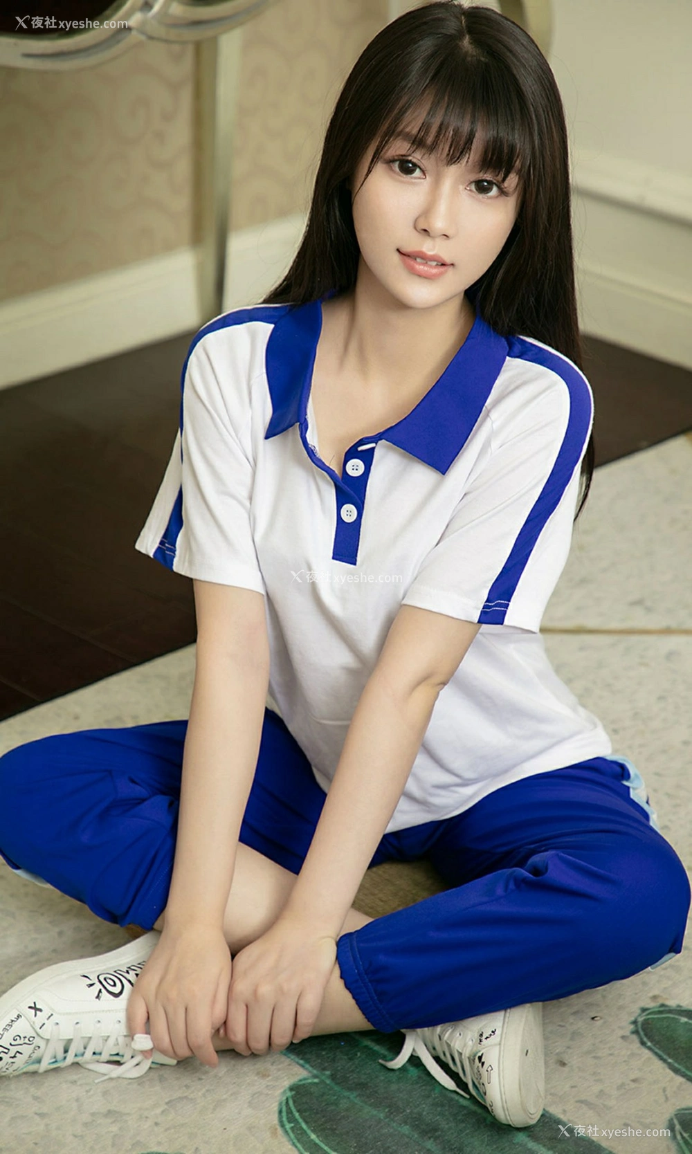 1P - [Ugirls尤果网]爱尤物专辑 No.1509 Sarah 白苹果