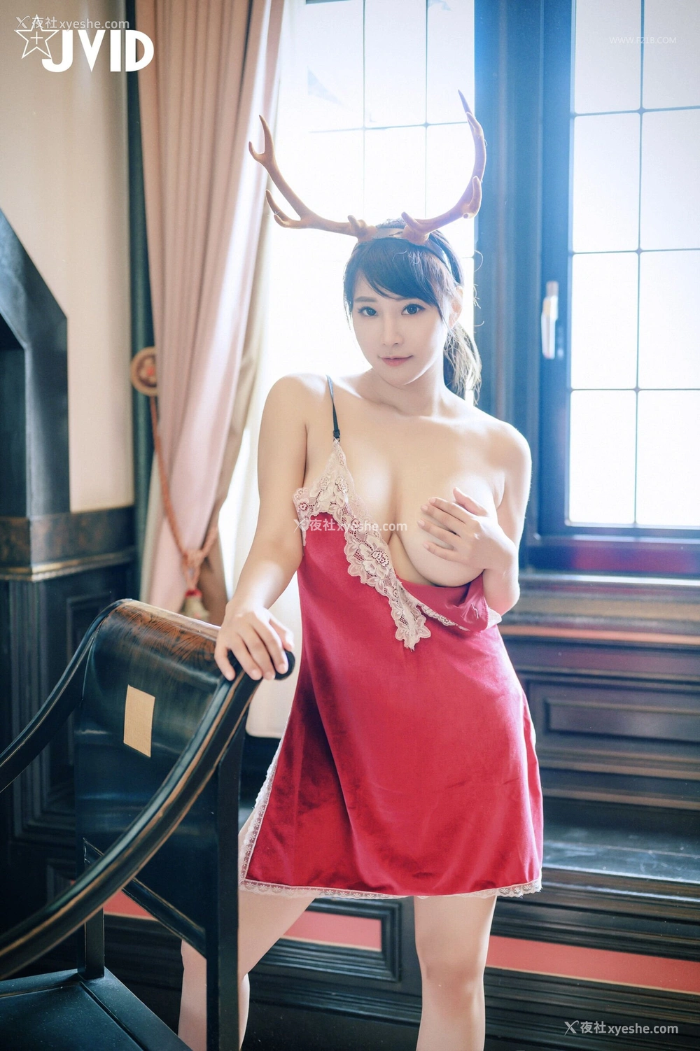 1P - 乐乐《鹿角女孩的报恩》
