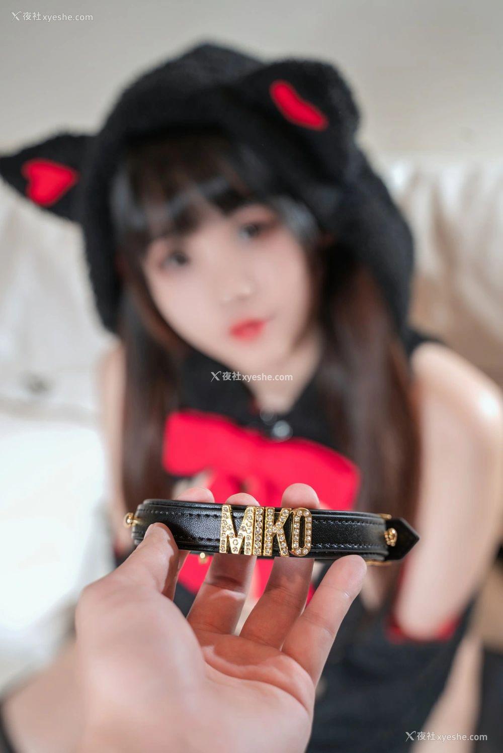 1P - miko酱 – 礼物猫猫