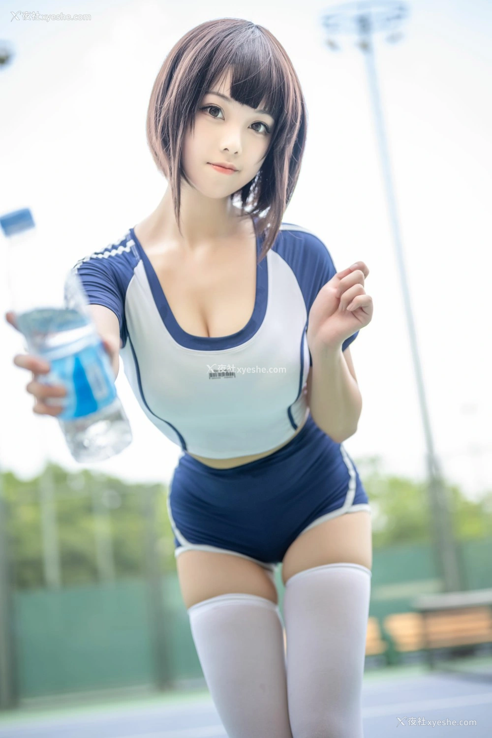 1P - 蜜汁猫裘 – 体操服