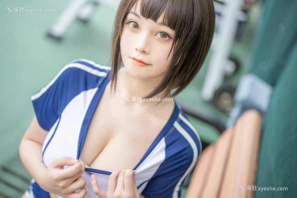 1P - 蜜汁猫裘 – 体操服