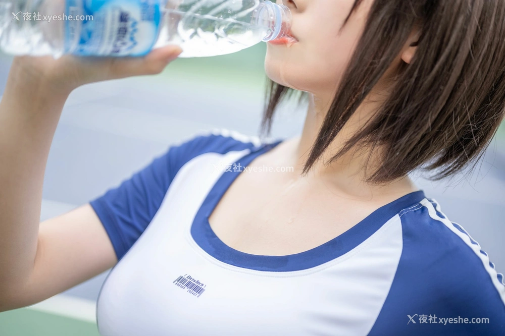 1P - 蜜汁猫裘 – 体操服