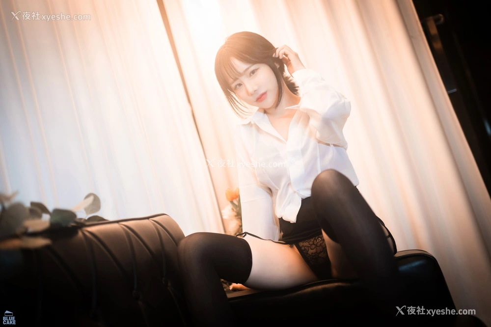1P - [BLUECAKE] Yeji – Cat Play