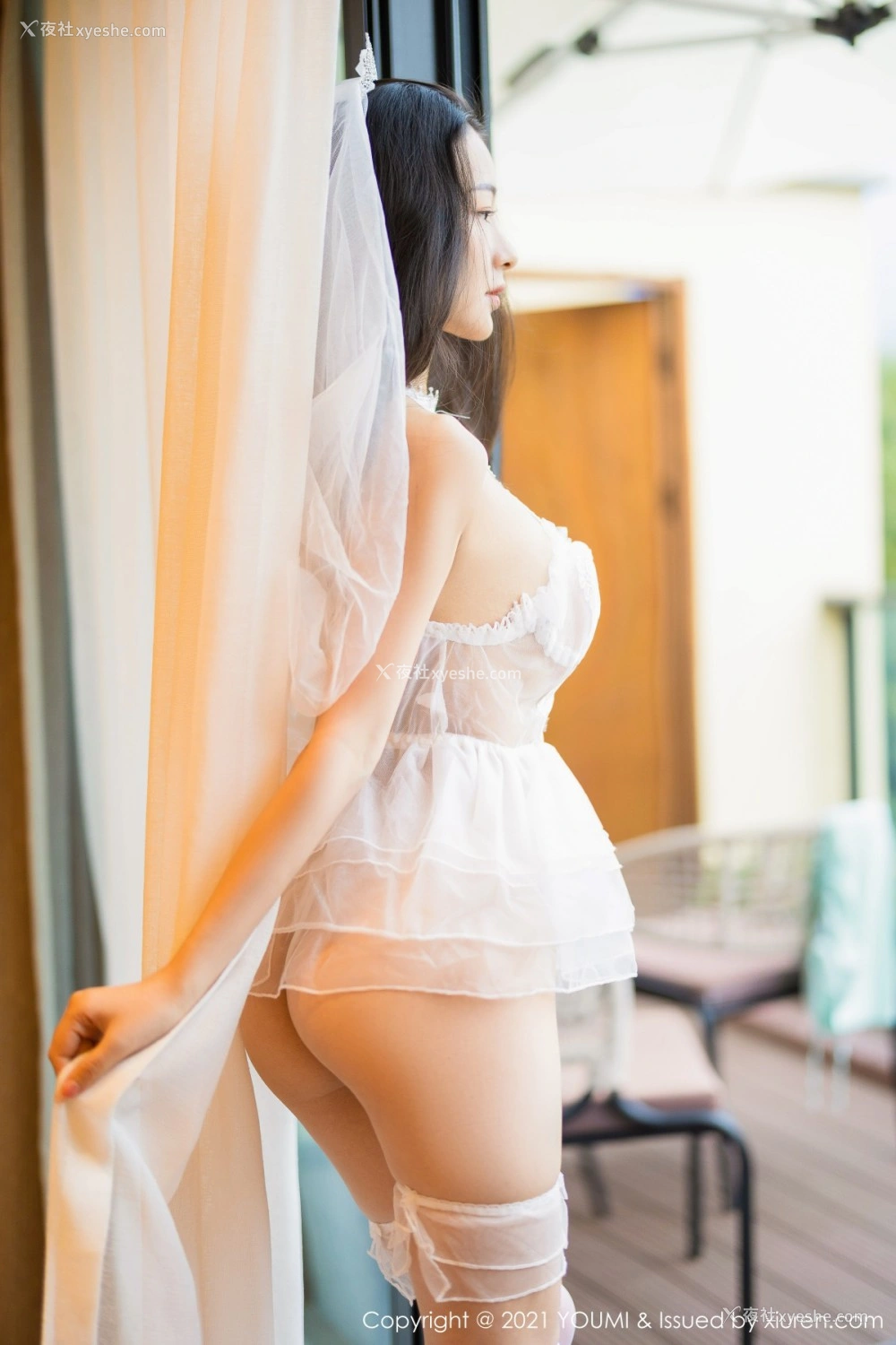 1P - [YOUMI尤蜜荟] VOL.730 熊小诺 唯美婚纱