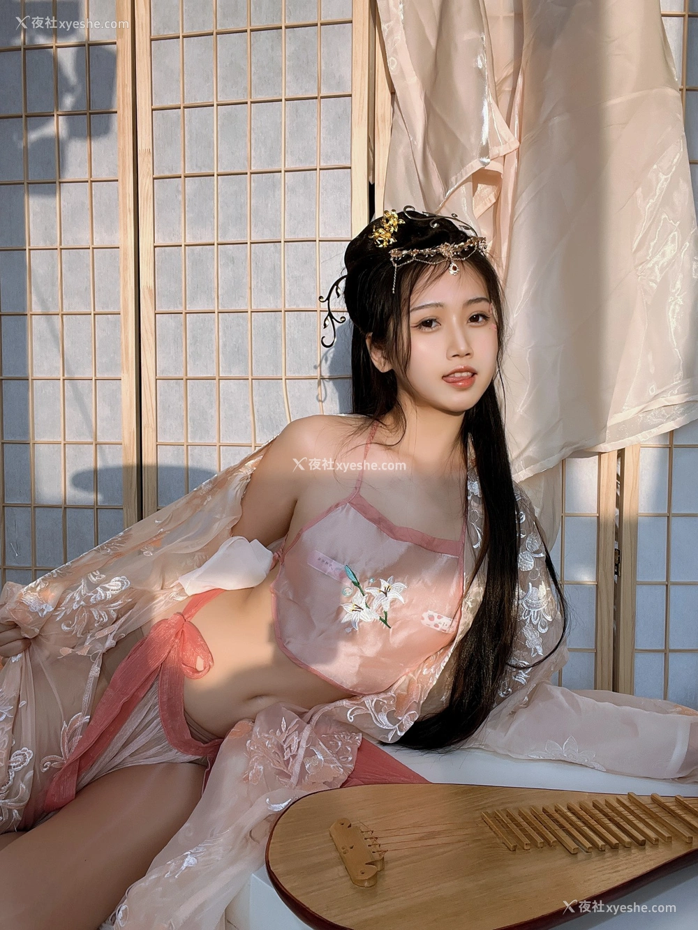 1P - 不呆猫 – 古风温泉人妻